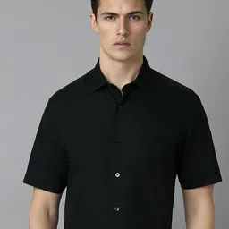 Louis Philippe Spread Collar Short Sleeves Pure Cotton Formal Shirt-picture-18