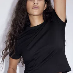H&M Fitted T-Shirt-18
