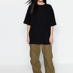 Trendyol High Neck Drop-Shoulder Sleeves Applique T-shirt-image-96
