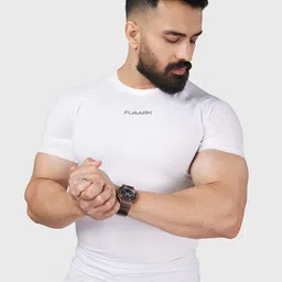 FUAARK Round Neck Raglan Sleeves Moisture Wicking Compression T-shirt-image-26