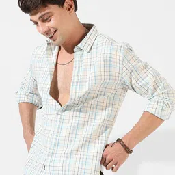 Campus Sutra White Classic Tartan Checked Cotton Casual Shirt-image-52