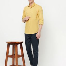 Crimsoune Club Men Yellow Slim Fit Casual Shirt-image-61