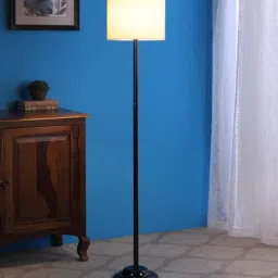 tu casa White Fabric Shade Floor Lamp with Black Base-picture-39
