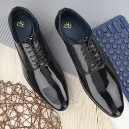 House of Pataudi Men Textured Formal Derbys-image-7