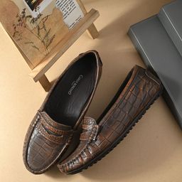 CARLO ROMANO Women Textured Leather Boat Shoes-17