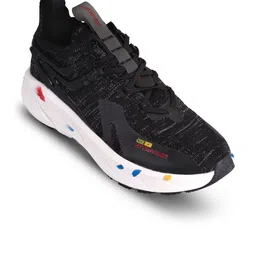 Atom Men Ultra Flight Lace-Up Running Shoes image 2