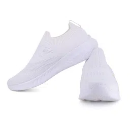Sparx Men Non-Marking Running Shoes image 2