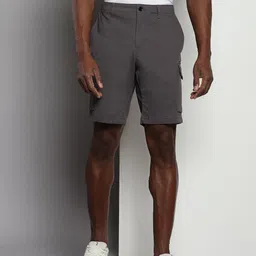 Tommy Hilfiger Men Mid Rise Cotton Shorts-picture-35