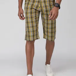 SPORTO Men Checked Rapid-Dry Cotton Mid-Rise Shorts-5