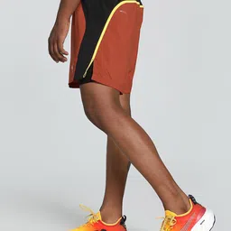 Puma RUN Fav Velocity 2-In-1 Running Shorts image 2