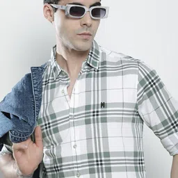 the indian garage co. Men Slim Fit Checkered Cut Away Collar Casual Shirt-picture-38