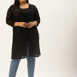 Rute Women Plus Size Black Longline Cotton Lace Shrug-19