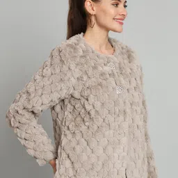 BROOWL Self Design Open Front Woollen Crop Shrug image 4