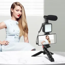 MJ Hub Mobile Vlogging Kit with Microphone Tripod Stand and LED Light Vlogging Mobile Tripod Kit image 5