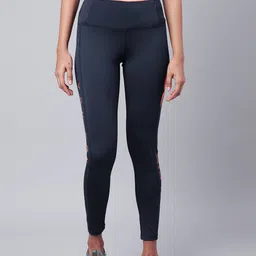 Alcis Women Navy Blue Rapid Dry Solid Cropped Training Tights-image-95