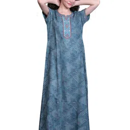 evolove Women Printed Maxi Nightdress-image-60