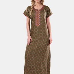 Be You Geometric Printed Maxi Nightdress-image-19