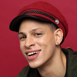 French Accent Visor-image-11