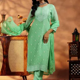 Libas Women Floral Regular Kurta with Palazzos & With Dupatta-32