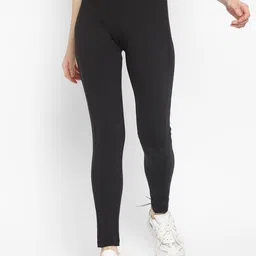 OFF LIMITS Women Black Solid Tights-54