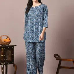 Dreambe Women Printed Night suit-19