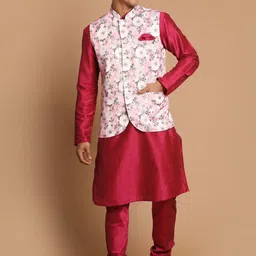 VASTRAMAY Men Fuchsia Layered Kurti with Churidar-11