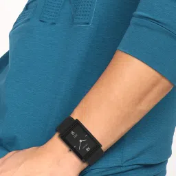 titan Edge Analog Watch - For Men NT1043NL01 image 2