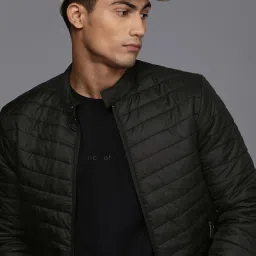 Men Solid Quilted Jacket-image-13