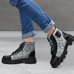 rising wolf Lightweight Comfort Extra Soft Summer Trendy Premium Stylish Party Boots For Men-picture-8