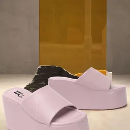 twin toes Women Wedges Sandal-picture-28