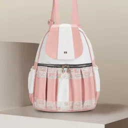 Small 16 L Backpack Attractive Women's Traveling-image-40