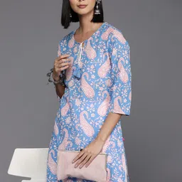 Varanga Women Paisley Printed Cotton Kurta-picture-23