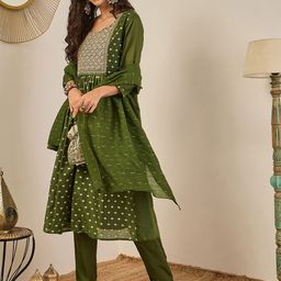 VredeVogel Women Ethnic Motifs Embroidered Anarkali Kurta with Trouser & Dupatta-image-22