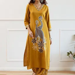 Indo Era Women Embroidered Regular Beads and Stones Kurta with Trousers-picture-53