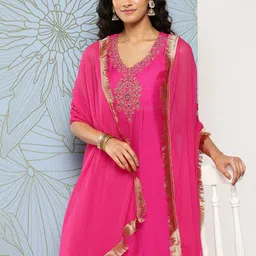 Varanga Ethnic Motifs Embroidered Regular Sequinned Kurta with Trousers & With Dupatta-image-11