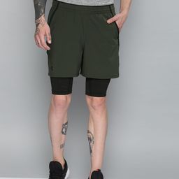 UNDER ARMOUR Men Olive Green Solid Qualifier 2-in-1 Short With Attached Tights-image-38