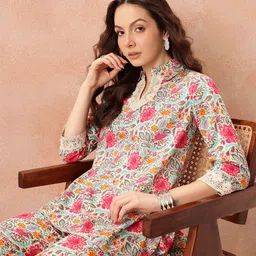 all about you Floral Print Shirt Collar with Lace Detail Co-Ord Set-image-90