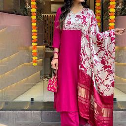 GoSriKi Floral Printed Yoke Design V-Neck Straight Kurta With Palazzos And Dupatta-17