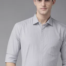 Park Avenue Men Grey Slim Fit Checked Pure Cotton Formal Shirt-image-93