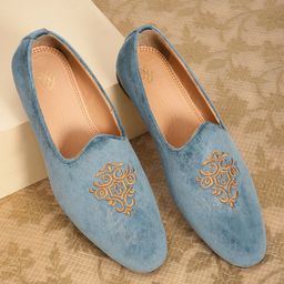 House of Pataudi Men Blue & Beige Embroidered Handcrafted Slip-Ons-image-40