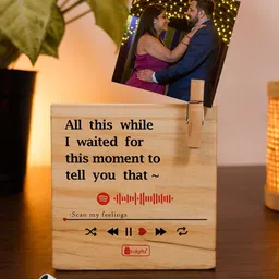 Indigifts Brown Quoted Pine Wood Spotify Photo Stand-58