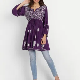 Indiankala4u Women Violet Floral Embroidered V-Neck Thread Work Modal Empire Kurti-picture-3