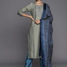 Varanga Women Green & Navy Blue Floral Embroidered Kurta with Trousers & Dupatta-image-3