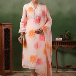 HERE&NOW Women Floral Printed Regular Thread Work Silk Crepe Kurta with Trousers & With Dupatta-image-54