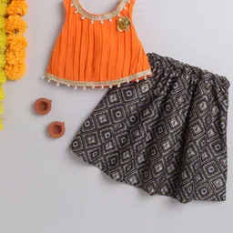 MANY FROCKS & Girls Printed Ready to Wear Lehenga Blouse With Dupatta-image-3