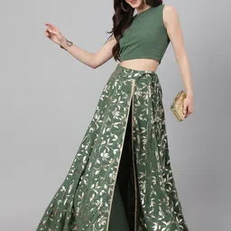 Janasya Women Floral Foil Print Gotta Patti Crepe Lehenga Choli With Trousers-picture-58