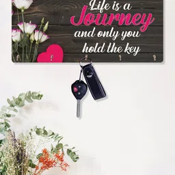 RANDOM Set of 2 Black  White Printed Quotes Wall Hanging Key Holder-75
