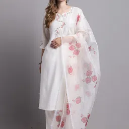Rajnandini Floral Yoke Design Regular Thread Work Kurta With Trousers & Dupatta-2