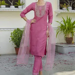 VredeVogel Geometric Embroidered Regular Sequinned Straight Kurta With Trouser & Dupatta-13