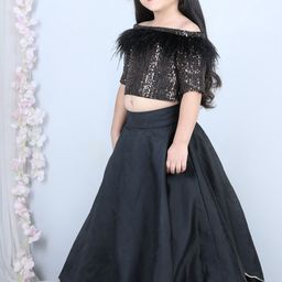 THE LITTLE CELEBS Girls Embellished Sequinned Ready to Wear Lehenga & image 4